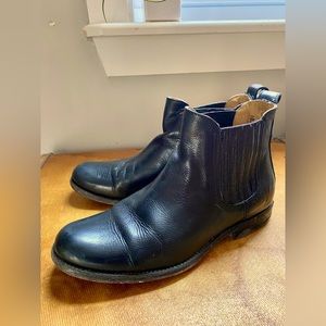 Frye Chelsea boots size 8
